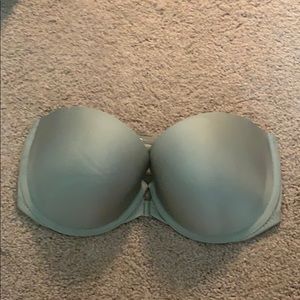 Front hook, lace back strapless VS bra